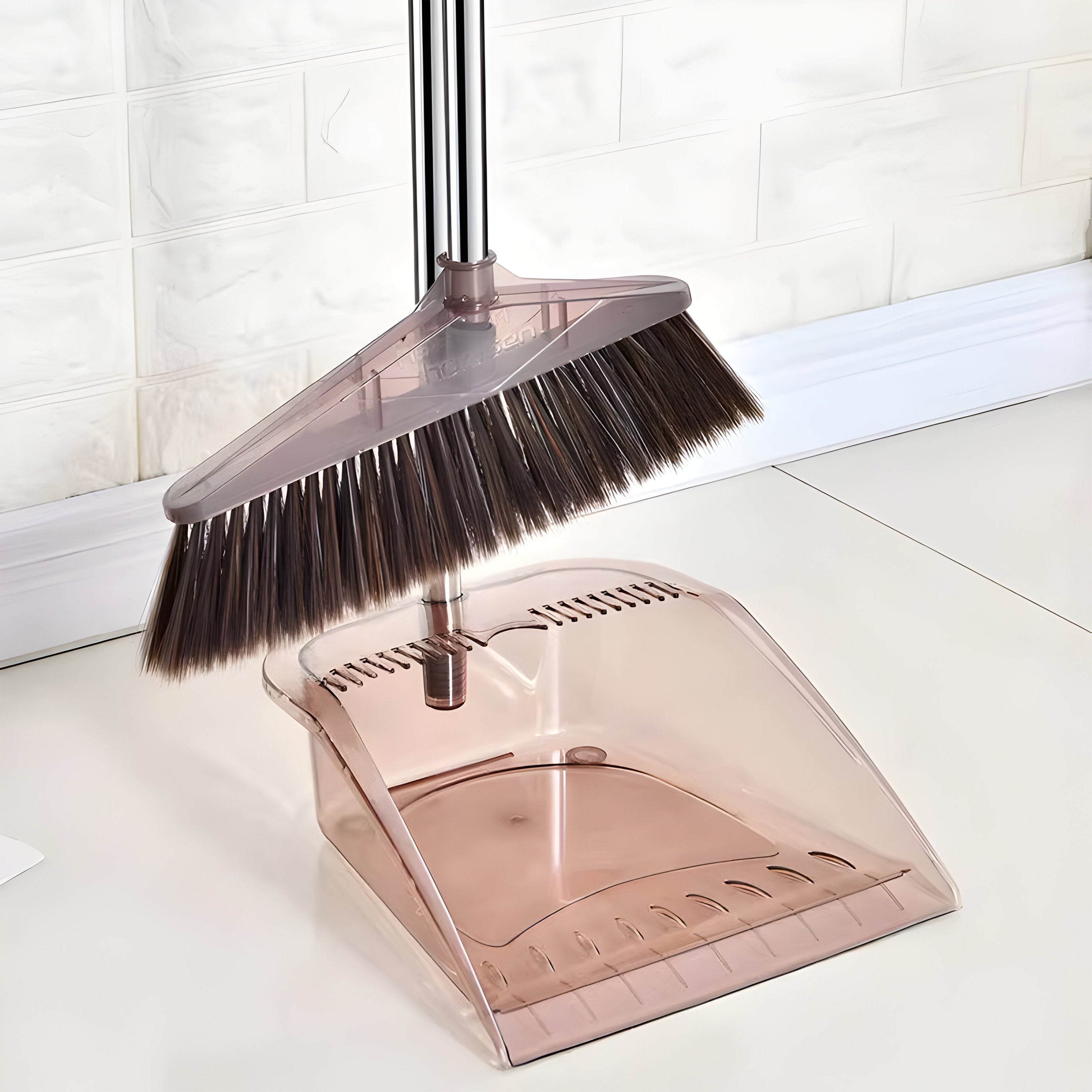 Broom And Dustpan Combo Set - مجموعة المكنسة والمغرفة - My Store